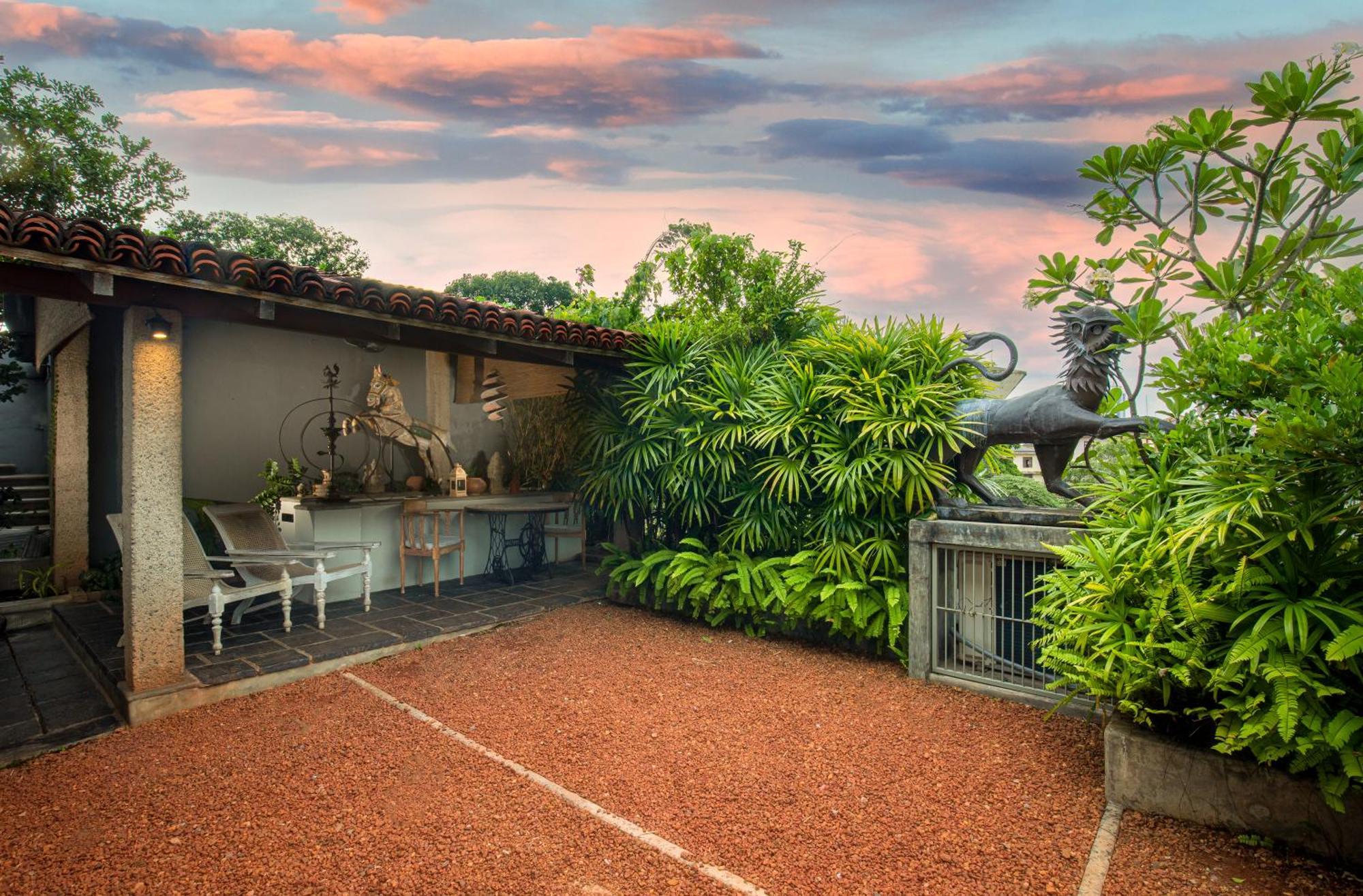 55Tg Boutique Suites Kolombo Dış mekan fotoğraf